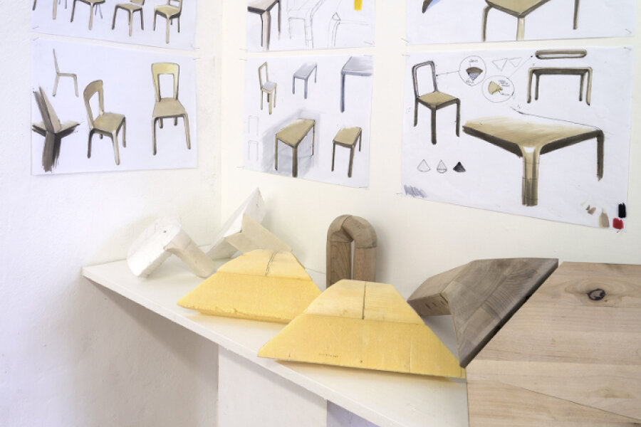 Jan Lidmila: Interiérový mobiliář